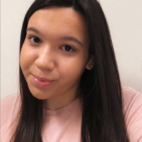 Meet your Posher, Megan - Picture 1 of 1